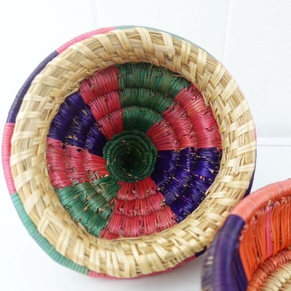 Ethiopian Hand Woven Mesob Basket With Lid - Picture 7 of 10